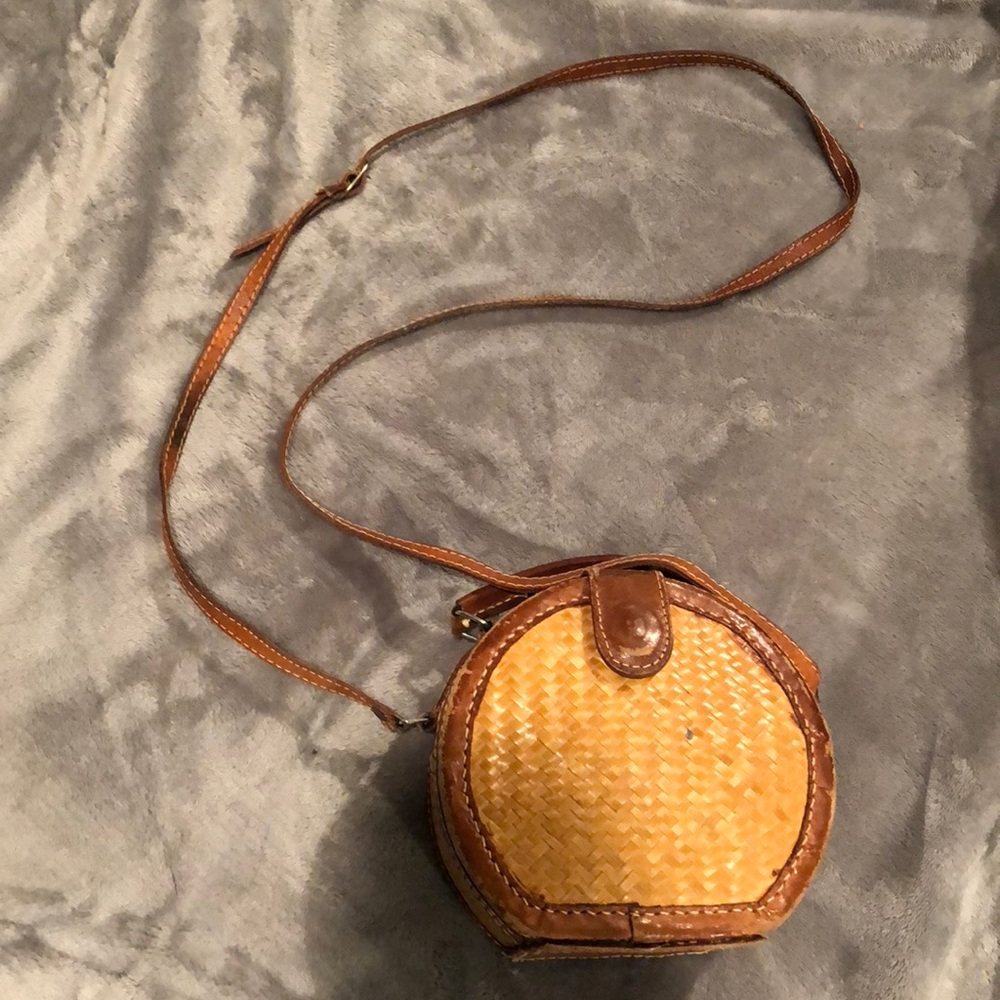 Vintage basket bag. Lowest price